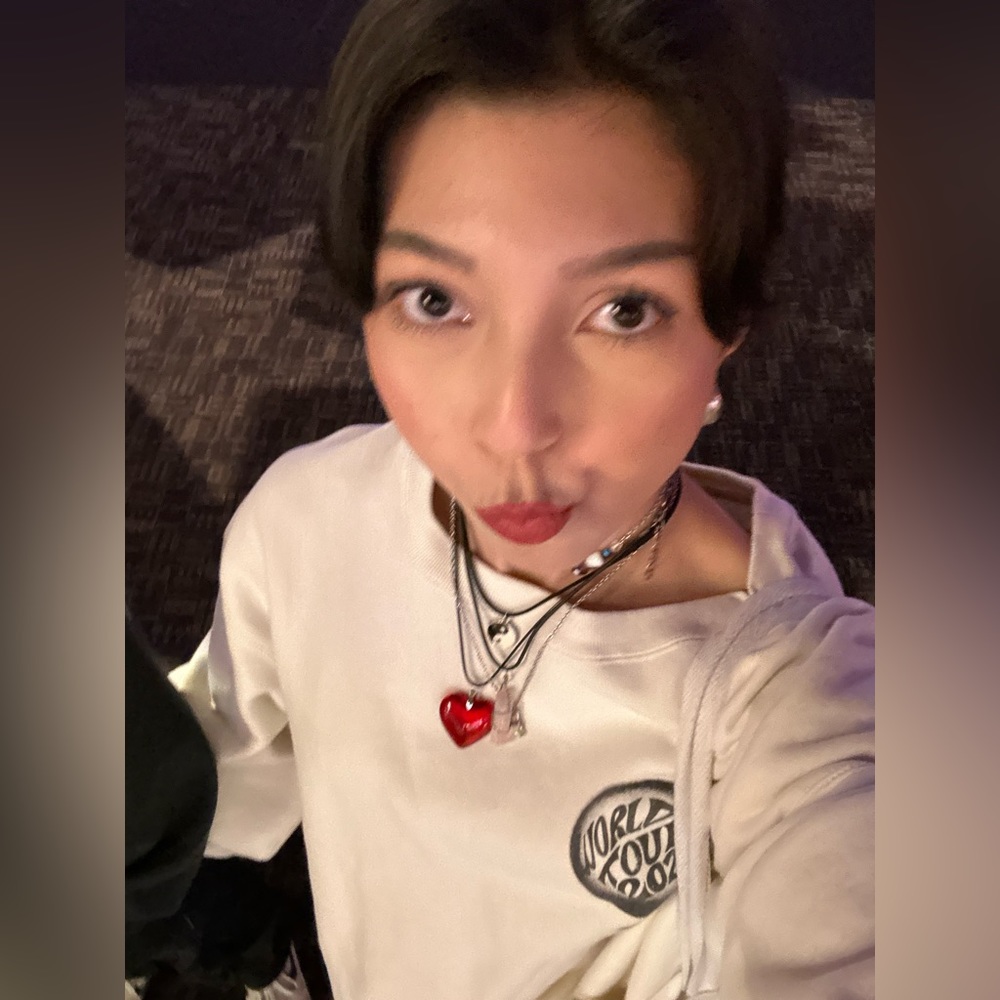 Meet your Posher, Ana